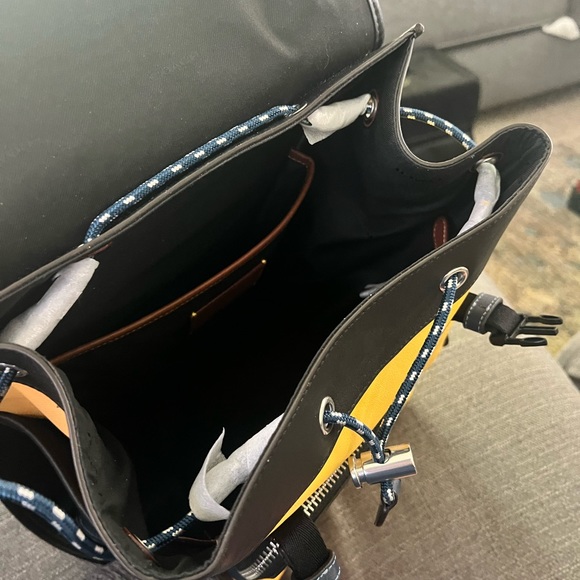 Coach league Yellow Leather Backpack No:L2144-C5342 - Picture 3 of 5